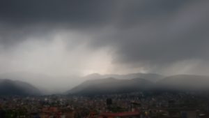 मनसुनी वायुको प्रभाव : दिनभरजसो झरी हुने