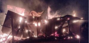 भियतनामको काराओके बारमा आगलागी हुँदा ११ जनाको मृत्यु