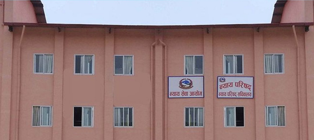 उच्च अदालतका न्यायाधीशद्वय थारु र महर्जनमाथि छानबिन