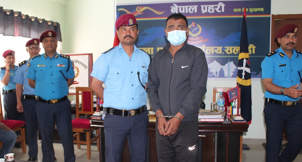गोली हानाहानकाबिच दुई भारतीय मोस्ट वान्टेड अपराधकर्मी पक्राउ