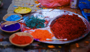 आज भाइटीकाको सर्वोत्तम साइत ११ : ३९ बजे, टीका लगाइ दिने पूर्व मुख र टीका लगाइमाग्ने पश्चिम हेर्नु जाति