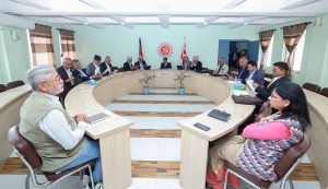 १५ गतेको घटनामा राजा ज्ञानेन्द्र जवाफदेही हुनैपर्छ : एमाले