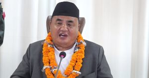 राष्ट्रिय गौरवका आयोजनाहरूलाई पुनः विचार गर्न जरुरी : रक्षामन्त्री राई