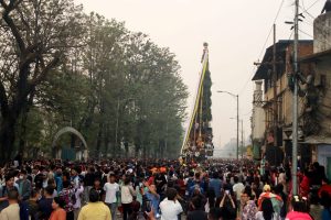 काठमाडौंमा सेतो मछिन्द्रनाथको रथ जात्रा सुरु