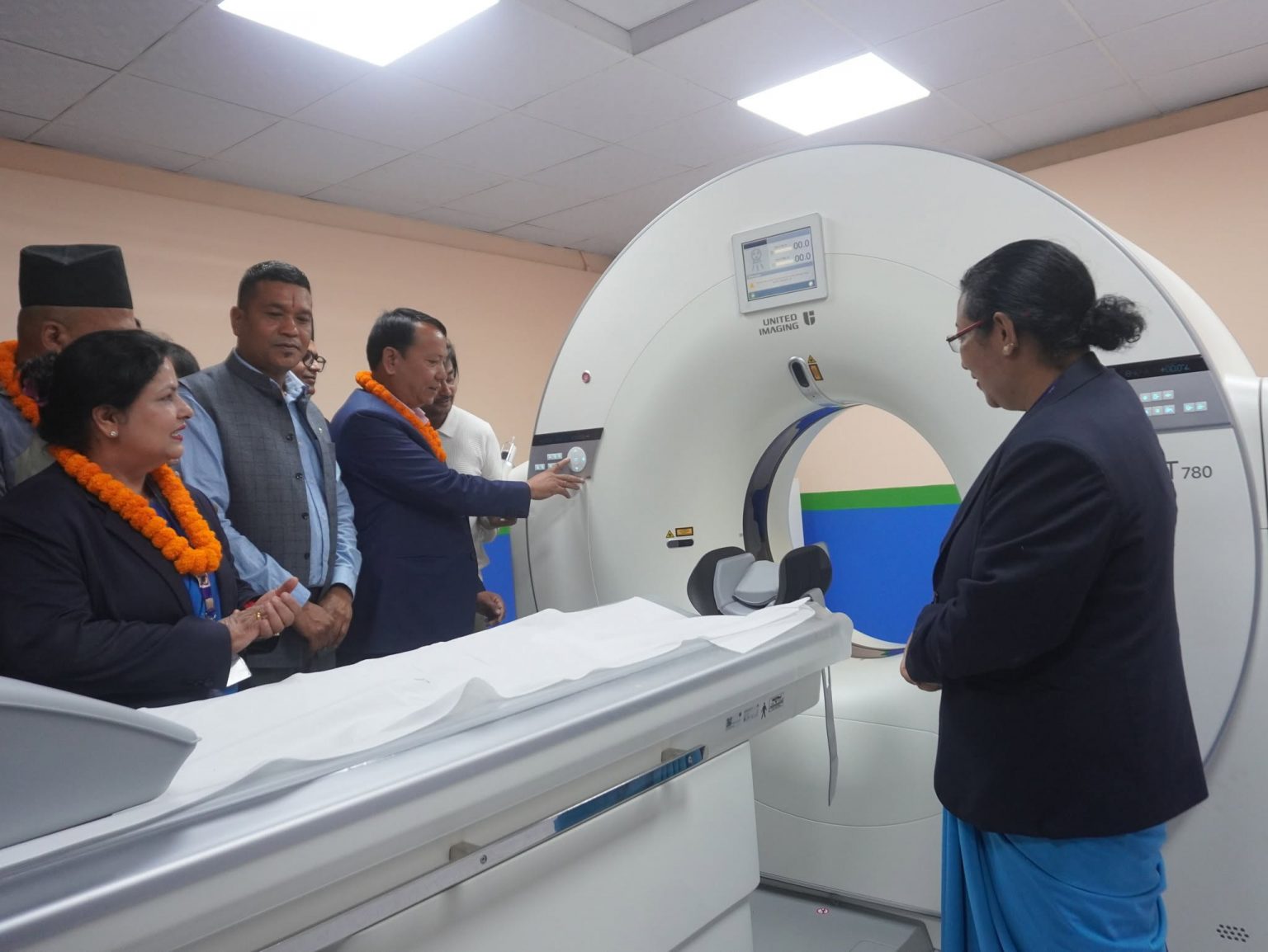 भक्तपुर अस्पतालमा पहिलो पटक सिटी स्क्यान मेसिन सञ्चालनमा