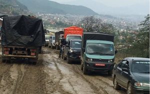 सूर्यविनायक–जगाति सडकमा आवतजावत गर्न समस्या