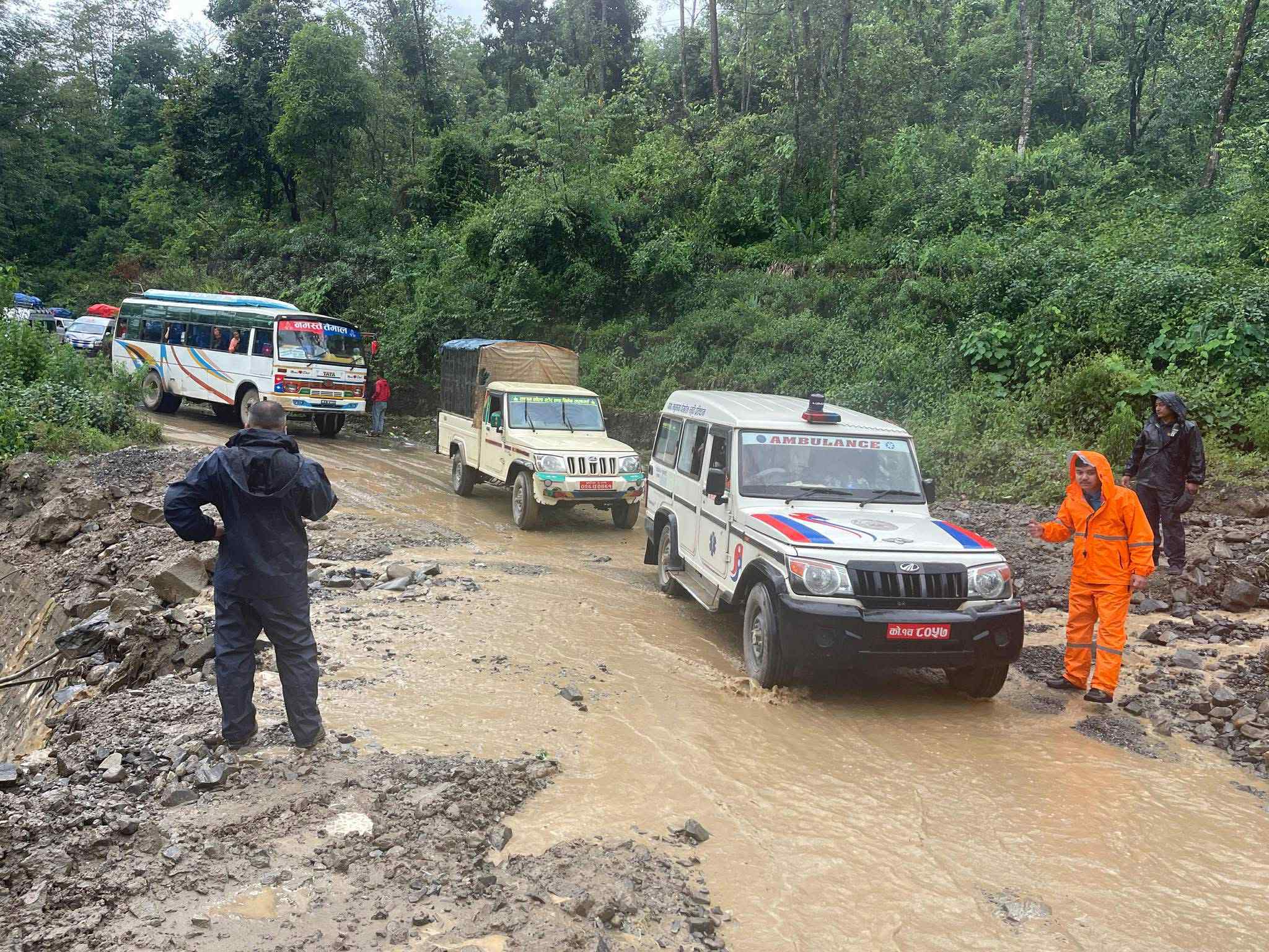 अवरुद्ध विपी राजमार्ग एकतर्फी सञ्चालन
