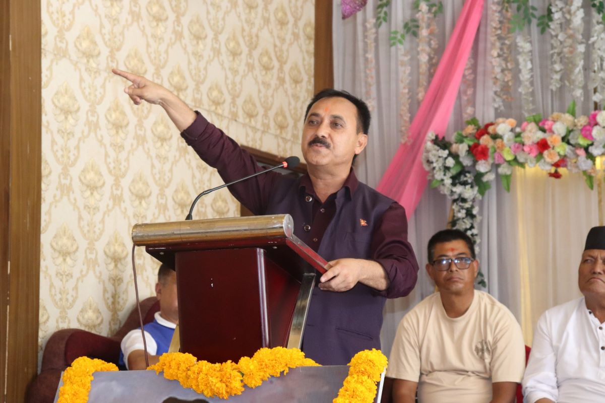 दरबारले बीपीको नीति बुझेको भए राजसंस्था रहन्थ्यो, महामन्त्री विश्वप्रकाश शर्मा