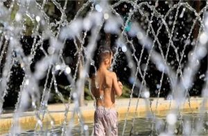 युरोपमा गर्मीको लहर, फ्रान्समा तापक्रम ४१ डिग्री सेल्सियस पुग्यो