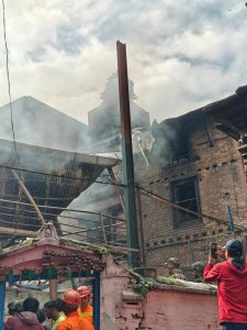 आगलागीबाट चार घर र एक मन्दिरमा क्षति : पाँचजनाको उद्धार