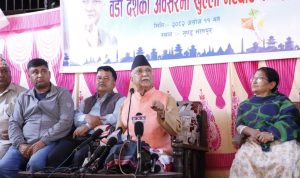 अरूलाई देश जिम्मा लगाएर हामी विदेश भाग्दैनौं : ओली