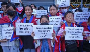 शहीदको रगत नबिर्सन सावधान गर्दै माइतीघरमा प्रदर्शन