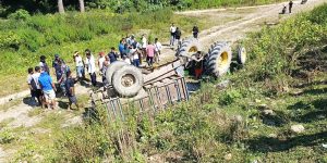 मलामी बोकेको ट्याक्टर दुर्घटना हुँदा तीनको मृत्यु