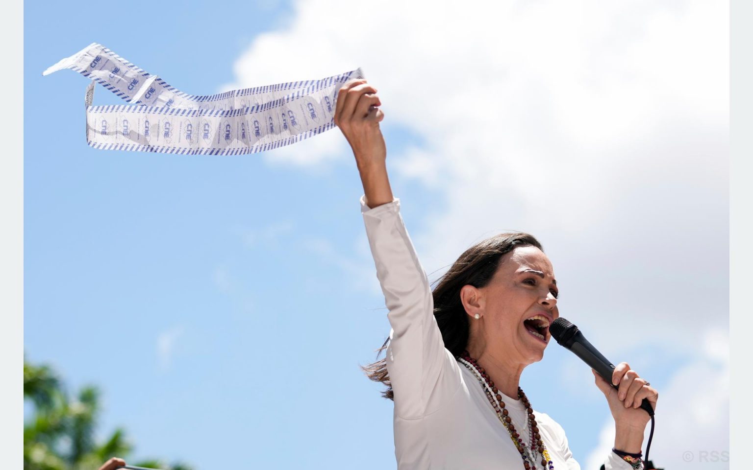 भेनेजुएलाकी मारिया कोरिना मचाडोलाई यस वर्षको नोबेल शान्ति पुरस्कार