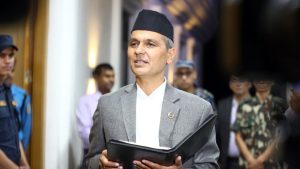 आफ्नै कारणले पूर्वमन्त्री खड्का सार्वजनिक भएको गृहमन्त्री अर्यालको दावी