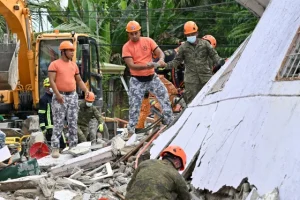 फिलिपिन्समा ७ दशमलव ४ रेक्टर स्केलको भूकम्प, “विनाशकारी सुनामी” आउने चेतावनी