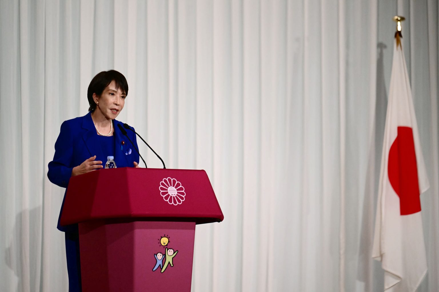 सानाई टाकाइची जापानकी पहिलो महिला प्रधानमन्त्री