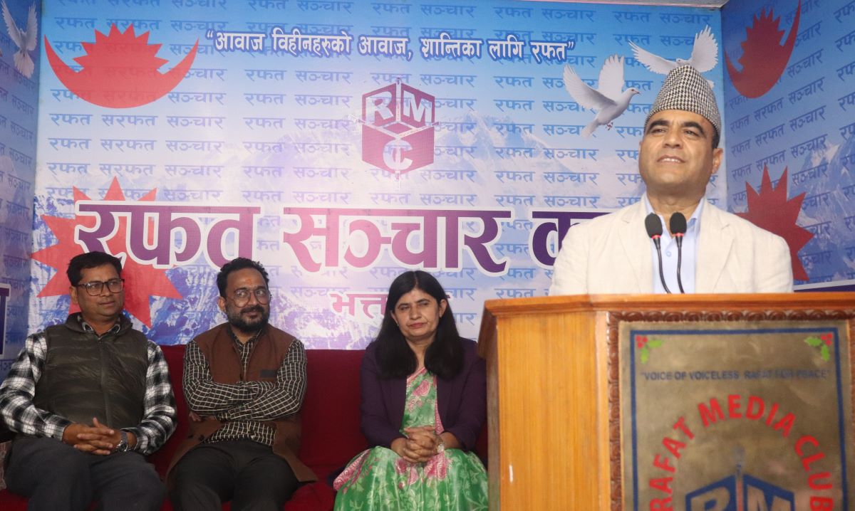 देश संवैधानिक ‘सेन्टर पोइन्ट’ मा, नेताहरूको चेतावनी — “लोकतन्त्र घाइते, चुनावबाटै निकास सम्भव””