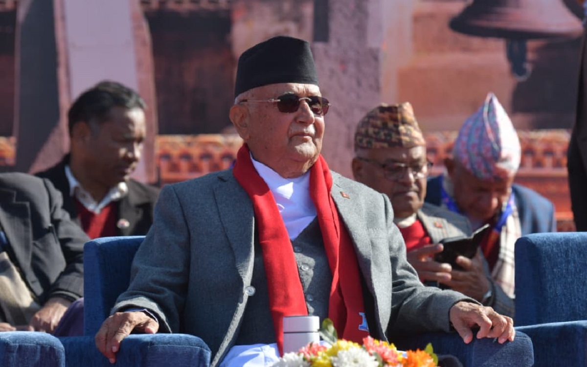 नेकपा एमाले अजम्बरी भएको ओलीको दृढोक्ति