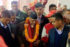 शपथपछि कार्की सरकार ढाल्ने ओलीको स्पष्ट चेतावनी