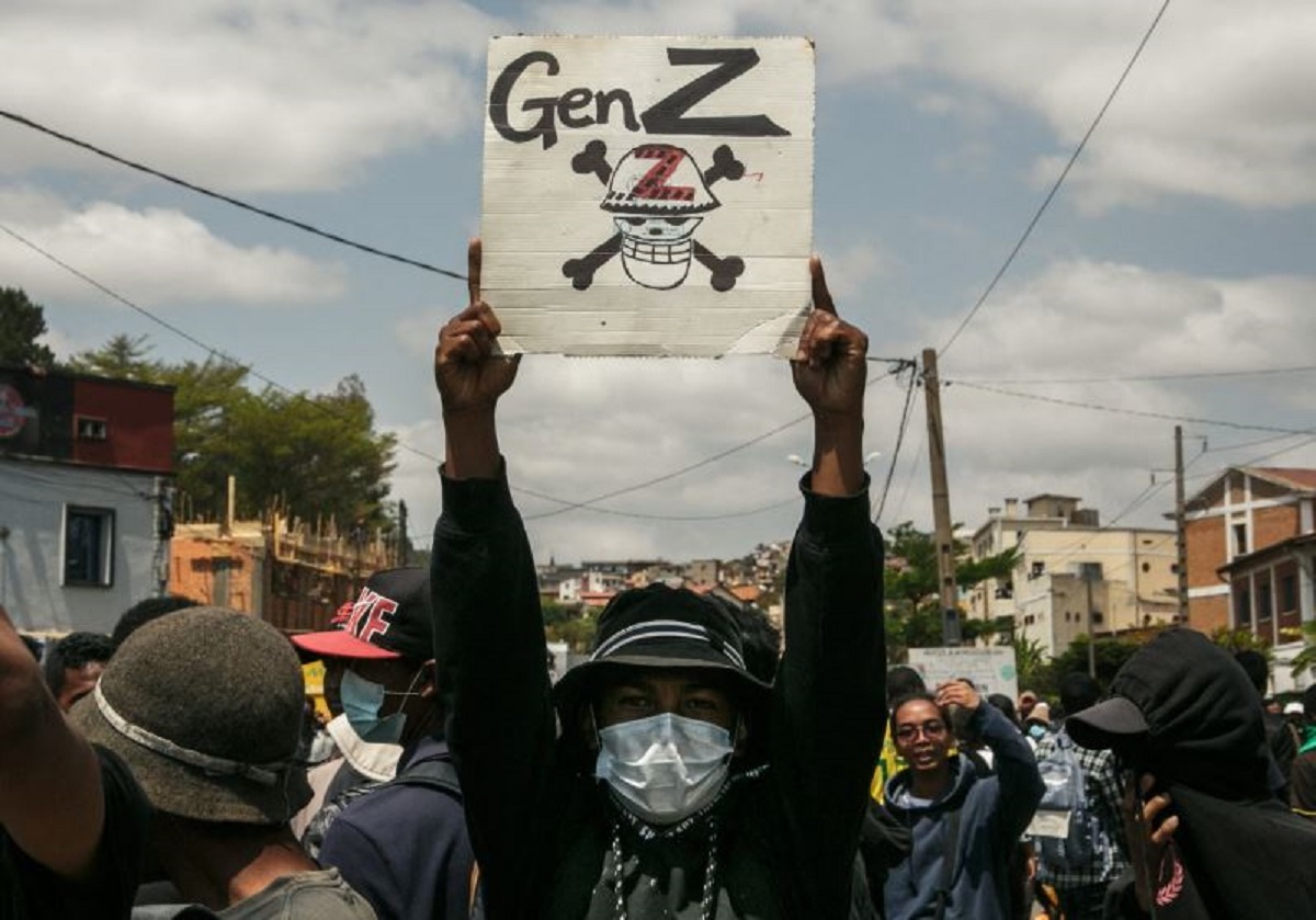 इरानमा इस्लामिक शासनविरुद्ध प्रदर्शन जारी, पाँच सय बढीको मृत्यु