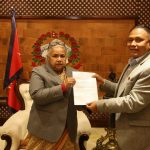 कुलमानले निःस्वार्थ सेवा गरेको प्रधानमन्त्रीद्वारा प्रशंसा