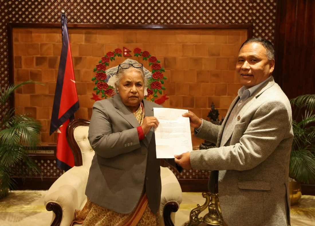 कुलमानले निःस्वार्थ सेवा गरेको प्रधानमन्त्रीद्वारा प्रशंसा