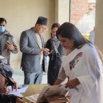 महेश बस्नेतसँग प्रतिस्पर्धा गर्न शोभा पाठक, चुनाव चिह्न जुत्ता