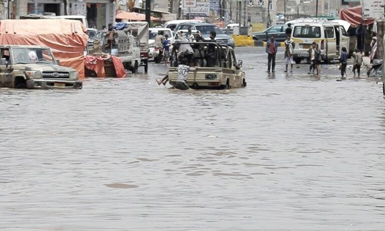 दक्षिणी अफ्रिकामा भीषण वर्षा र बाढी : १०० भन्दा बढीको मृत्यु