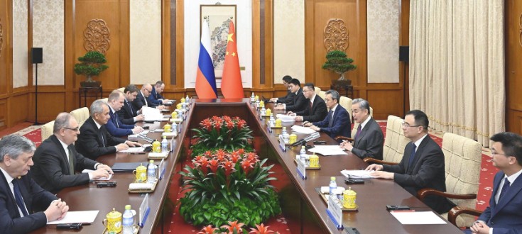 रुसी सुरक्षा प्रमुख र चिनियाँ अधिकारीहरूबीच रणनीतिक भेटवार्ता