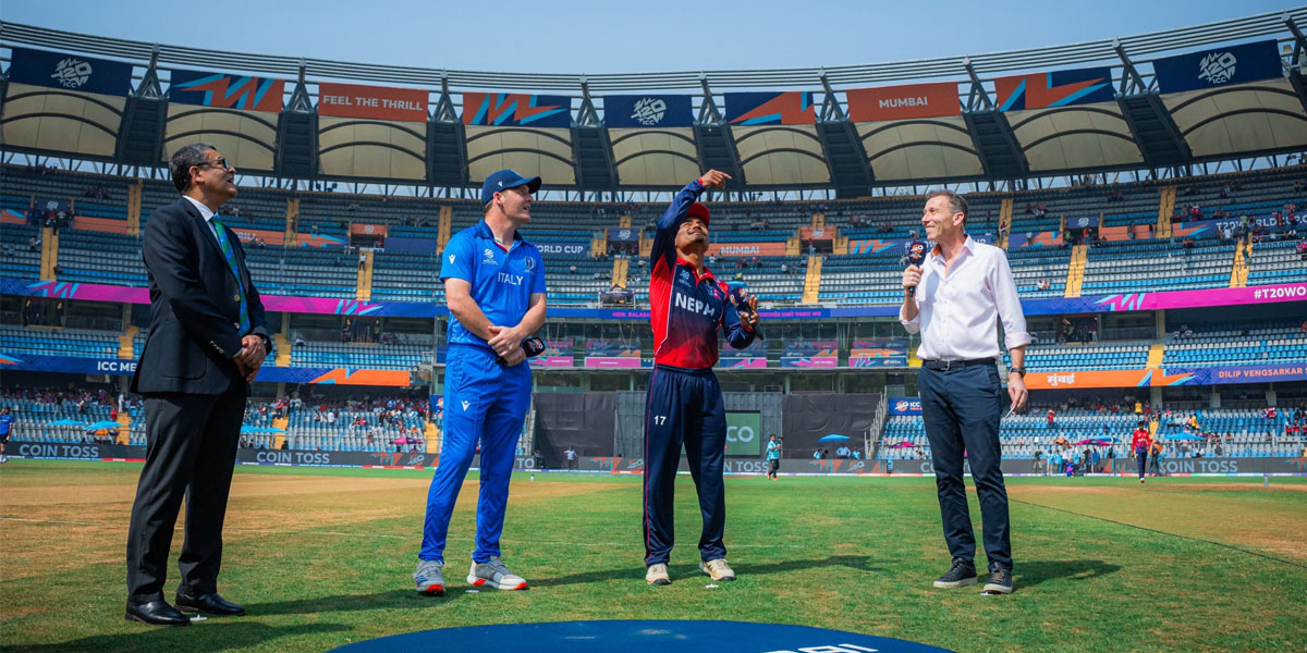 नेपालले टसमा हारेपछि ब्याटिङ गर्दै