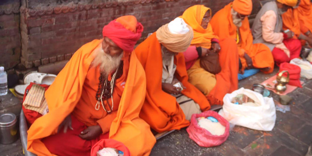 नागा बाबासहितका साधुसन्तको बिदाइ