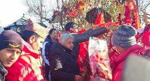 प्रधानमन्त्री कार्कीद्वारा पाथीभरा मन्दिरको दर्शन