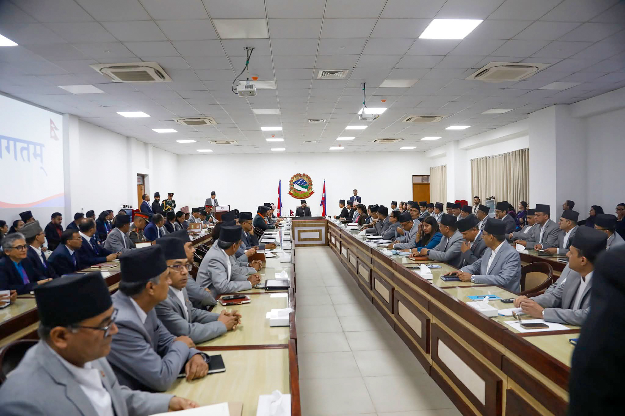 बालेन सरकारको पहिलो बैठकबाट १०० वटा निर्णय