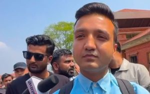 सांसद रहबर अनसारीको शपथ स्कुल ड्रेसमा