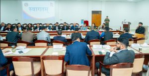 प्रधानमन्त्री बालेन सांसदहरूसँग निरन्तर संवादमा