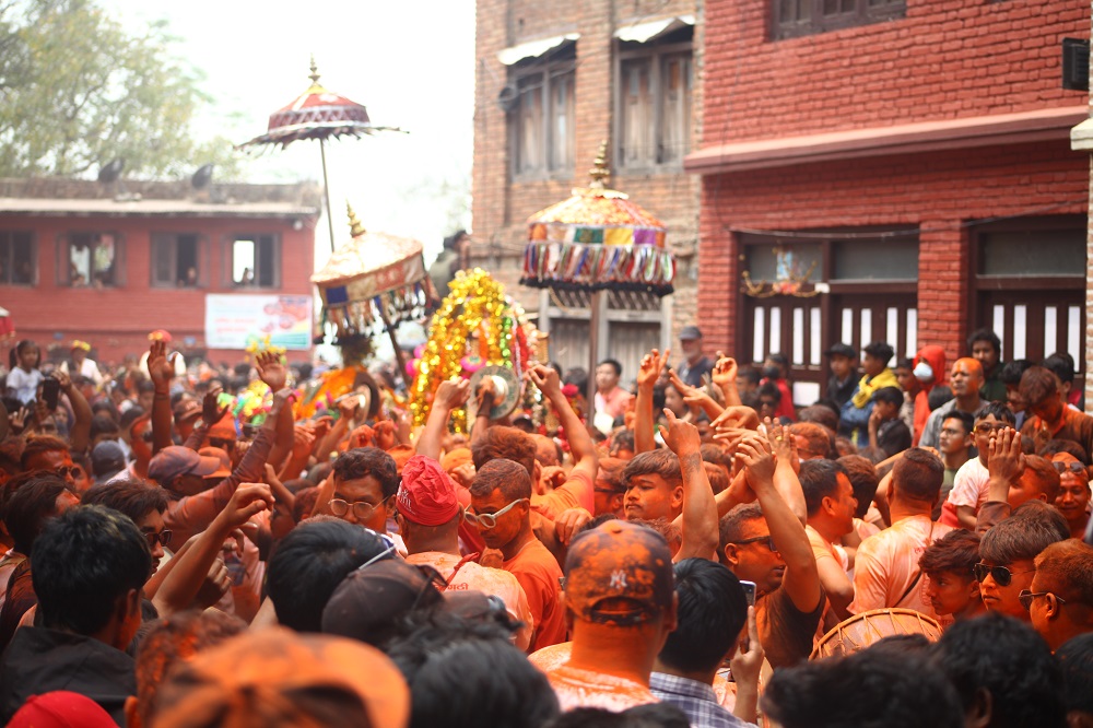 टोखामा बिस्केट जात्रा वैशाख १ देखि ४ गतेसम्म