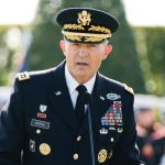 अमेरिकी सेना प्रमुख बर्खास्त