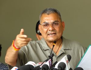 एसपीपी र एमसिसी खारेज गर्न दुर्गा प्रसाईंको आग्रह