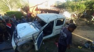 जीप दुर्घटनामा दुई जनाको मृत्यु, ११ घाइते