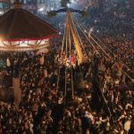 भक्तपुरमा प्रसिद्ध बिस्केट जात्रा हेर्न हजारौँको घुइँचो