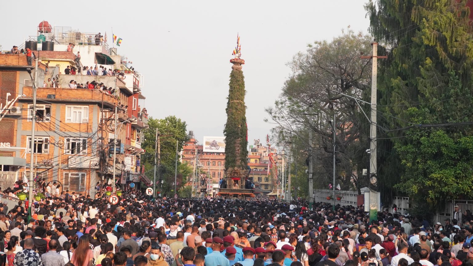 ललितपुरमा रातो मच्छिन्द्रनाथको जात्रा सुरु