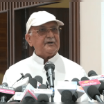एमाले धक्का खाँदै अगाडि बढिरहेको ओलीको भनाइ