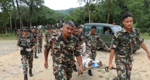 सेनाद्वारा १२३ जनाको हेलिकोप्टरबाट उद्धार