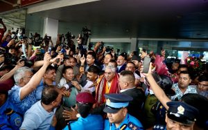 आम नागरिक बन्न आएका देउवा भेलालाई सम्बोधन गर्दै