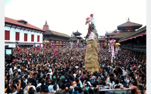 भक्तपुरमा फरक ढङ्गले मनाइयो गाईजात्रा पर्व