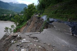झरीपछि १३०३ मेगावाट बिजुली उत्पादन ठप्प