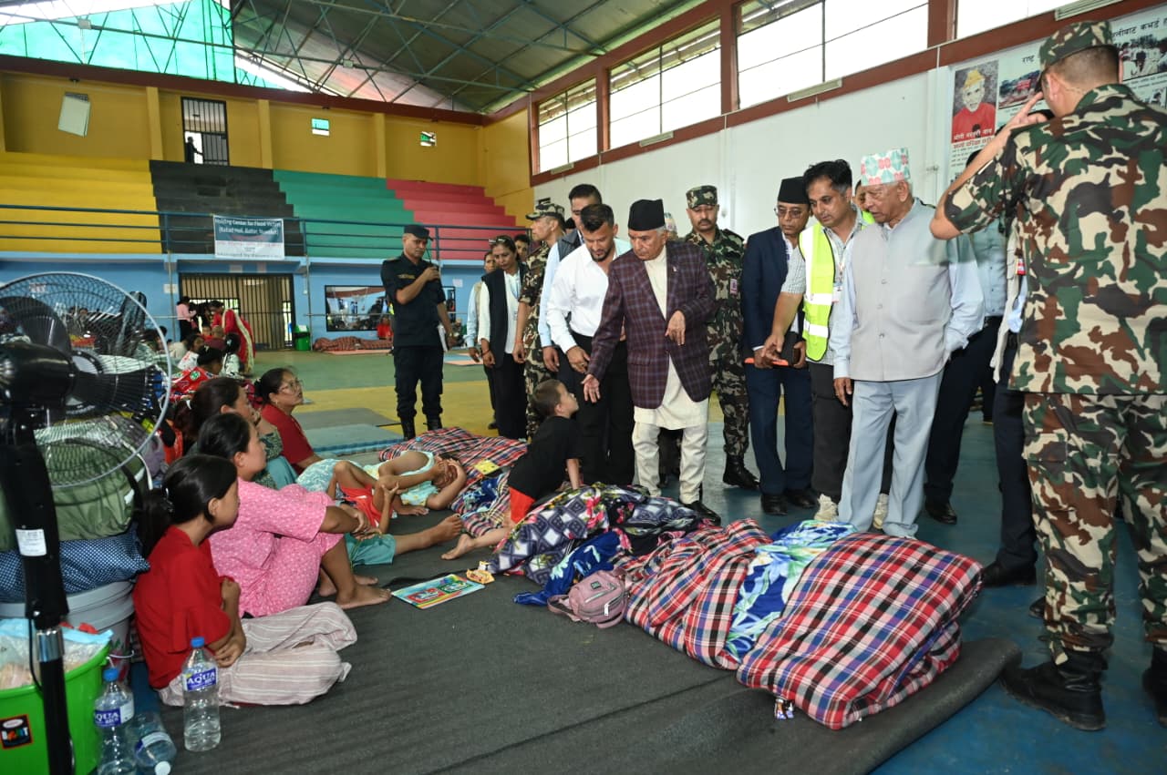   राष्ट्रपति पौडेल बाढी प्रभावित क्षेत्रमा