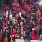 पशुपति क्षेत्रमा तीजका महिला व्रतालु भक्तजनको लाम
